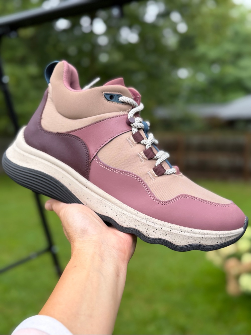 Clarks Jaunt Lo Taupe Berry Plum High Top Hiking Trail Sneaker Boot Women 10M
